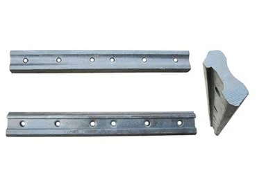 UIC standard railway fish plate